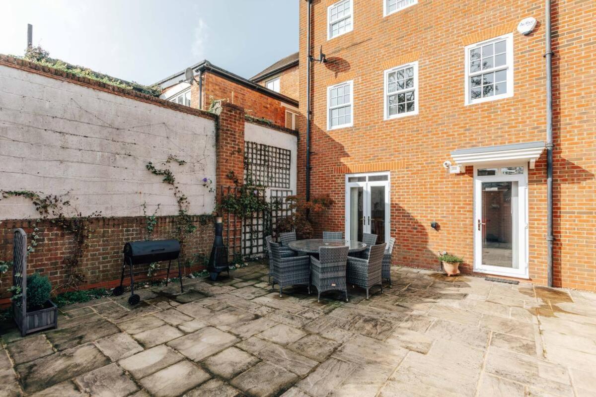 Olive Tale Villa Henley-on-Thames Eksteriør billede