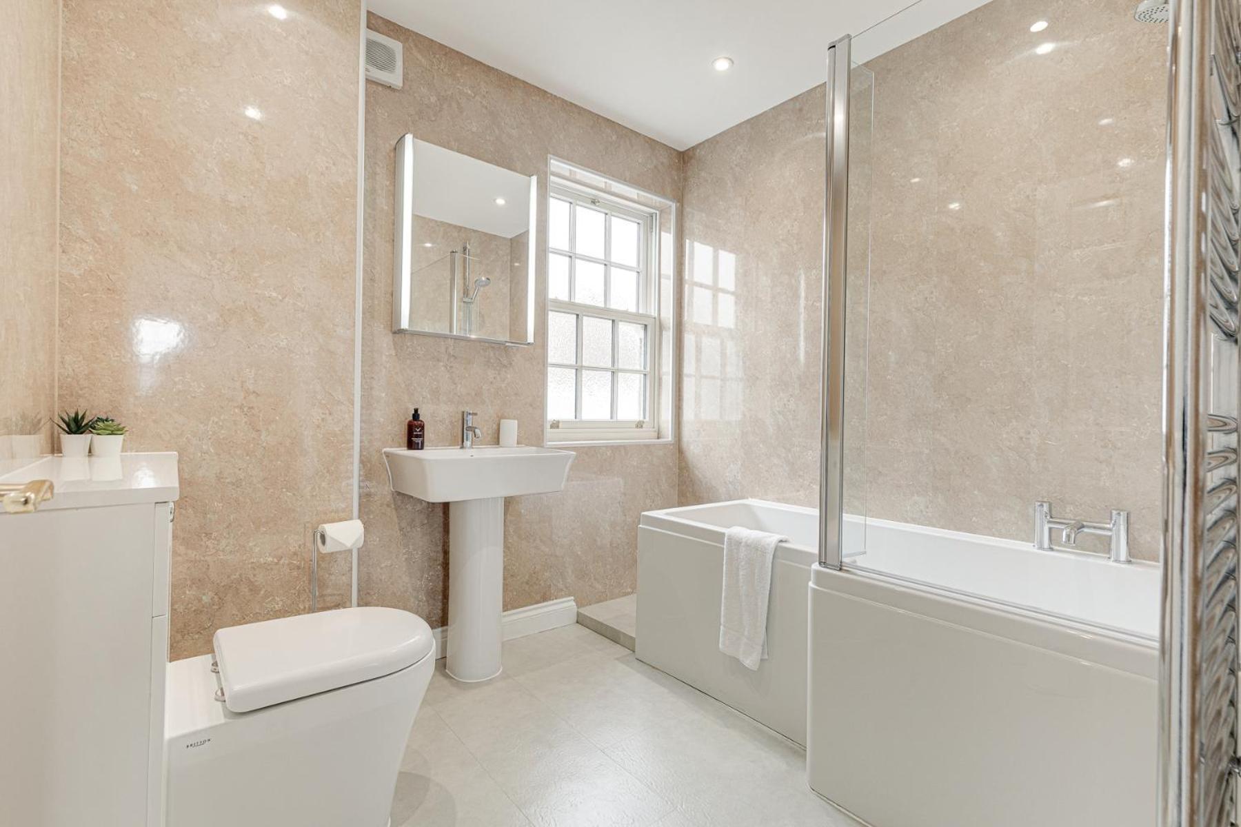 Olive Tale Villa Henley-on-Thames Eksteriør billede